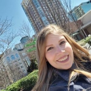 Meet your Posher, Maria